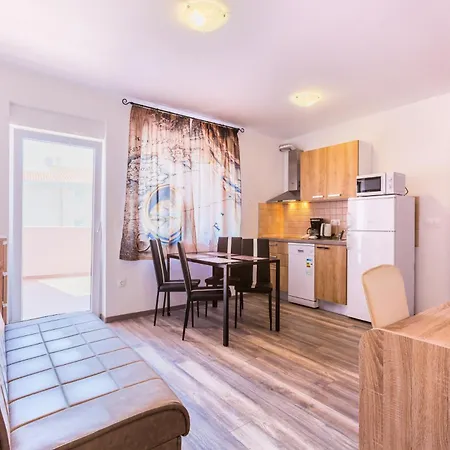 Irina - A2 Ground Floor - Mpolo Medulin