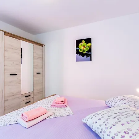 Irina - A2 Ground Floor - Mpolo Appartamento *