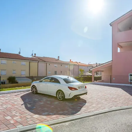Irina - A2 Ground Floor - Mpolo Medulin
